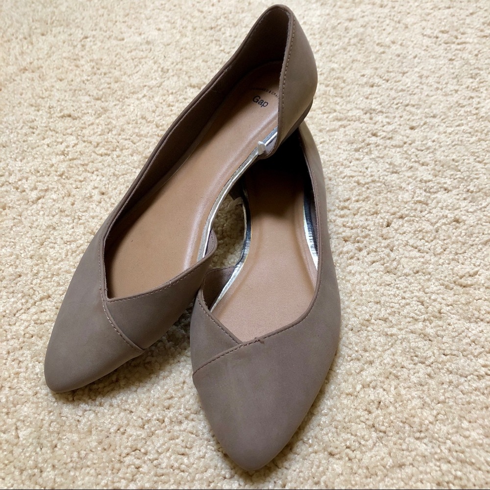 Gap Taupe Flats